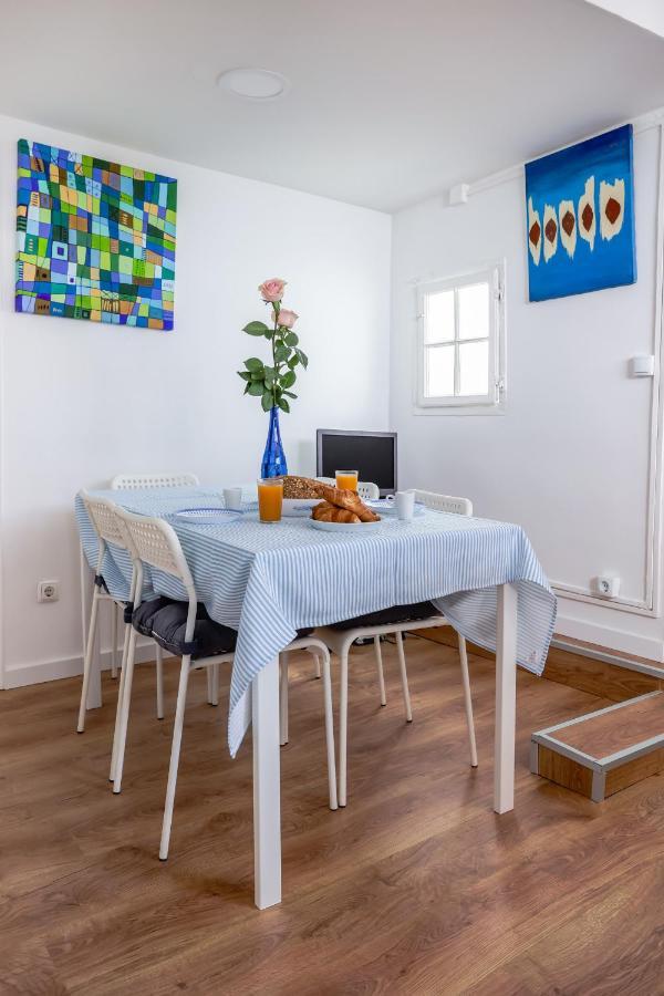Cozy 3 Bedroom Apt In Lively Bairro Alto Lisboa Exteriör bild